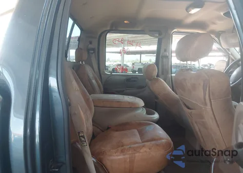 2003 Ford F-150 Lariat/Xlt from USA, damaged, VIN 1FTRW08L93KA53759